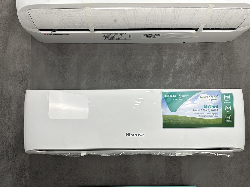 کولر گازی 18 هزار هایسنس سرد و گرم موتور T1 گاز R410a مدل AS ...